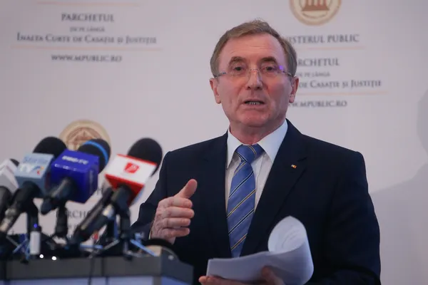 Augustin Lazăr, acuzat de copy-paste. Prima reacţie, pentru realitatea.net: "O calomnie ridicolă"