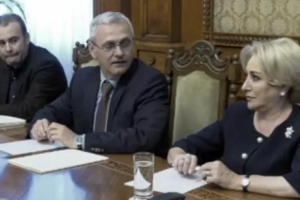 Vâlcov şi-a lepădat masca, guvernul nu mai are bani şi taie posturi din ministere