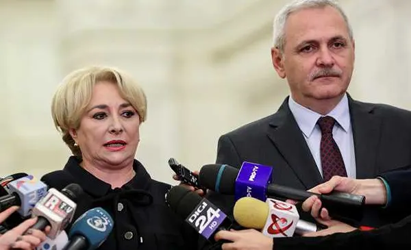 Negocieri intense pentru căderea Guvernului. "Minoritatea supărată din PSD", călcâiul lui Ahile