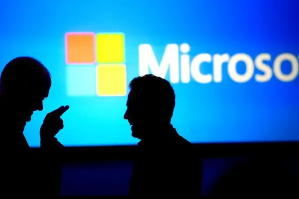 Microsoft acuză Moscova de atac cibernetic ţintite către europarlamentare