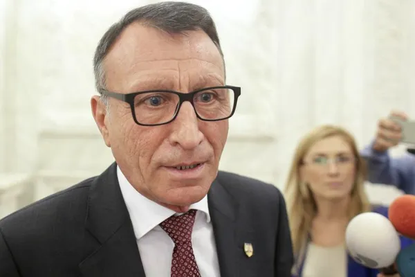 Paul Stănescu a demisionat din Guvern. "Nu m-am agăţat niciodată de vreun scaun"