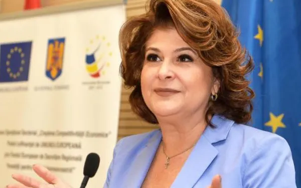 Plumb: Iohannis îşi arogă, în mod ilegal, dreptul de a decide componenţa Guvernului