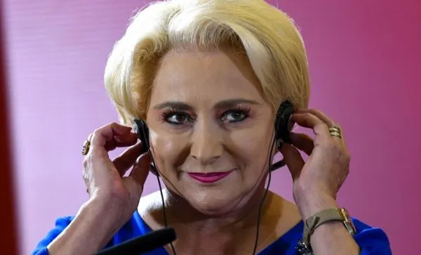 Moţiunea de cenzură  „Ajunge! Guvernul Dragnea-Dăncilă, ruşinea României”, citită în plen