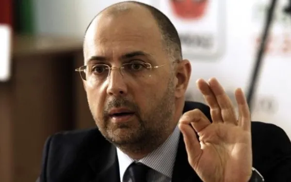Kelemen Hunor, cu mâinile curate! Aruncă modificarea Codurilor penale în cârca Guvernului