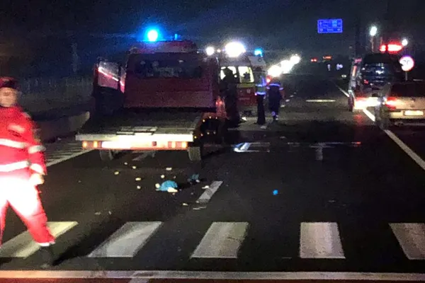 Un om al străzii a murit, în apropiere de Craiova, după ce a fost lovit pe trecerea de pietoni
