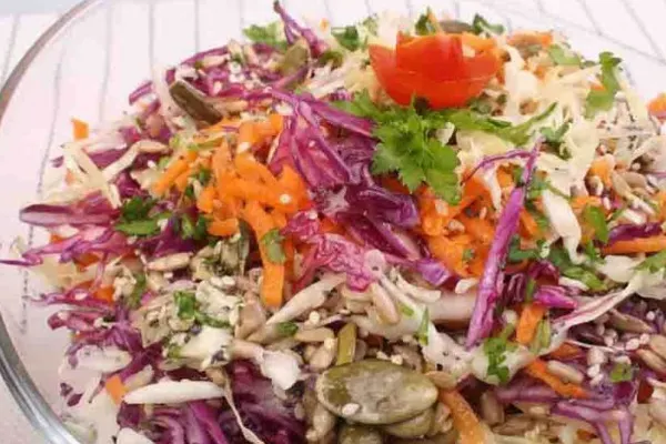 Ce trebuie să mănânci ca să te simţi fericit. Alimentele care fac minuni