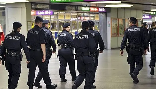 Atac armat în Germania. O persoană a fost înjunghiată pe aeroportul din Dusseldorf
