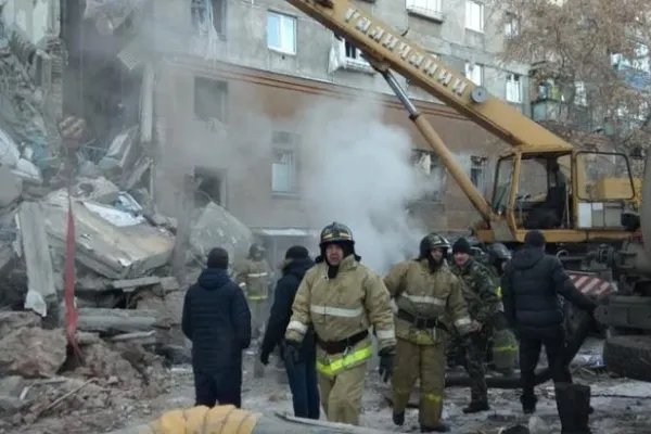 EXPLOZIE în Rusia: cel puţin trei persoane au murit şi 79 sunt date dispărute