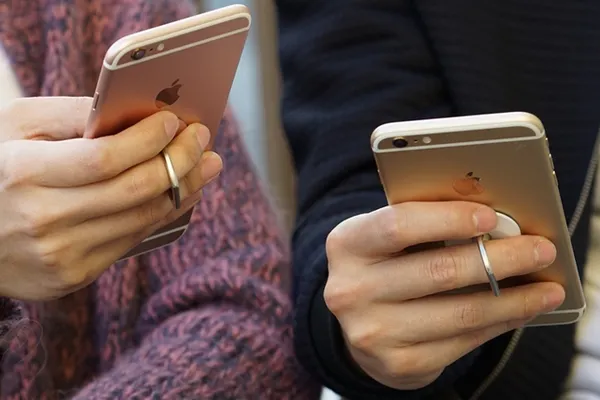 Aplicația AUR a fost suspendată după o breșă de securitate - Datele personale ale utilizatorilor au fost expuse pe internet