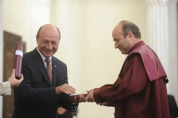 Bombă: Tudorel Toader ştie că preşedintele poate merge la orice şedinţă de guvern