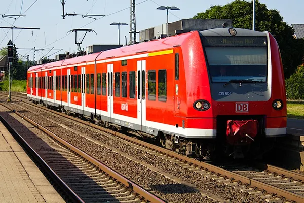 Grevă în Germania: traficul trenurilor va fi afectat