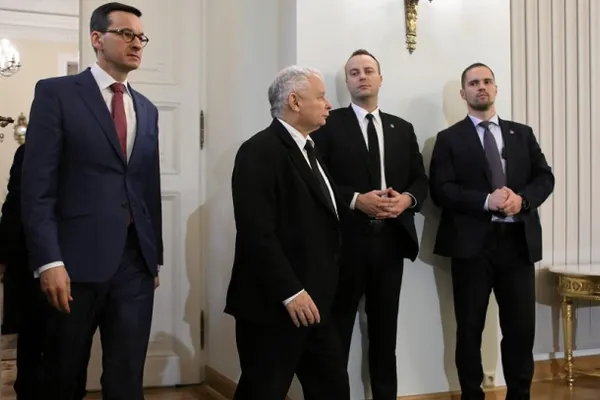 Arestări în serie în Polonia, în scandalul de corupție care a lovit în plin guvernul