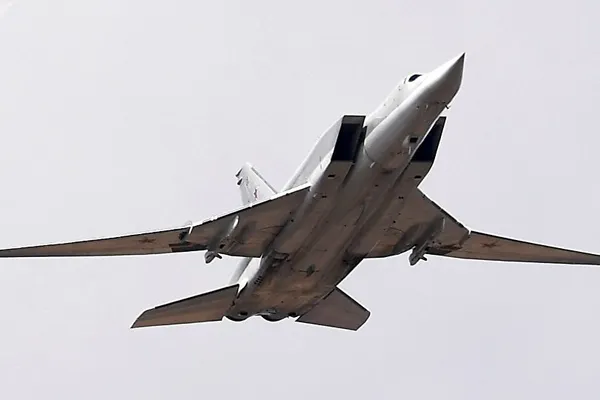 Un bombardier Tu-22M3 s-a prăbușit în Rusia