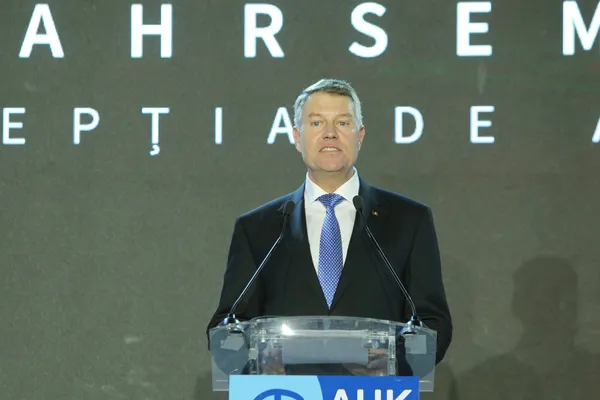 Iohannis, atac la Guvern: E o gravă lipsă de responsabilitate. Să coboare cu picioarele pe pământ!