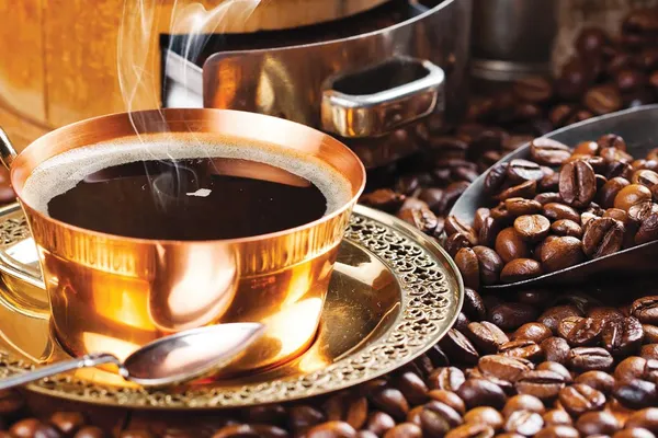 ȘOC pentru un turist aflat în Budapesta: 600 de euro pentru... o cafea - Ce au pățit patroana restaurantului și fiul ei