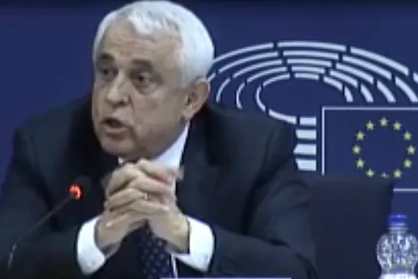 "Miniștrii de clasa a 4-a ai lui Dragnea au picat toate examenele". Guvernul, repetent la Bruxelles