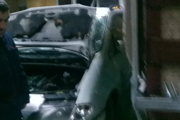 Șoferul care a intrat cu mașina în UPU Craiova a fost reținut