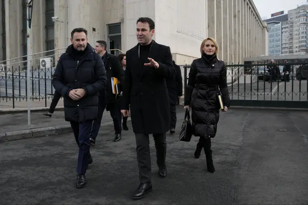 Primarii n-au căzut la pace cu Guvernul. Edilii resping propunerile lui Teodorovici