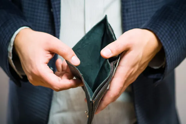 Val de scumpiri fără precedent. Inflație de 4,6% anul trecut