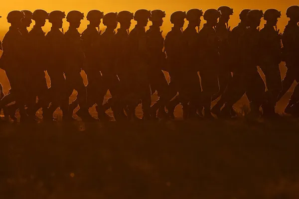 Soluția Chinei pentru reprimarea protestelor: arma cu microunde provoacă o durere insuportabilă