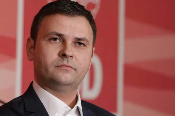 PSD anunță că va intra la guvernare doar cu propriul premier în cazul în care moțiunea de cenzură va trece