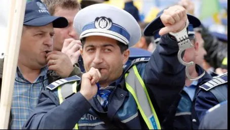 Polițiștii protestează miercuri la Camera Deputaților. Cer eliminarea pensiilor militare din PNRR