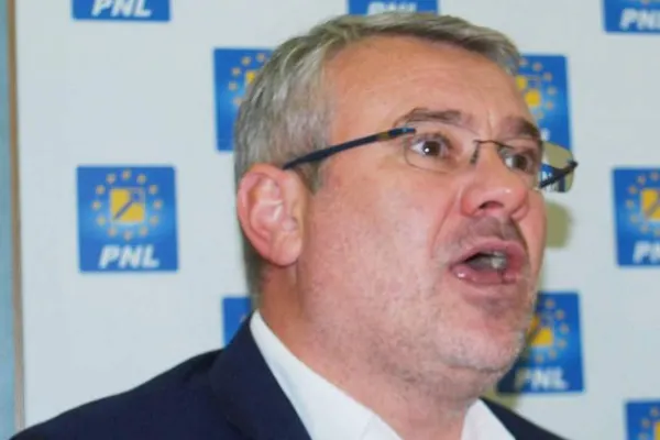 Ştirbu (PNL):"Pensiile speciale au fost anulate. Mai puțin cele militarilor"