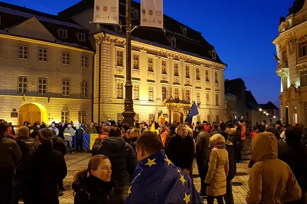 Proteste pentru Kovesi, peste 1500 de sibieni au ieşit în stradă