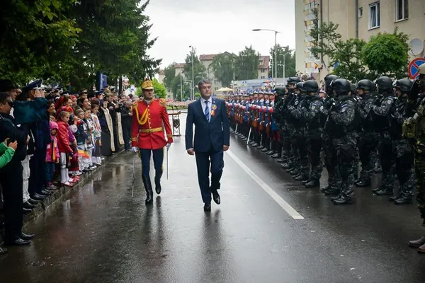Gabriel Oprea:"Eu am inițiat legea privind pensiile militarilor de stat"