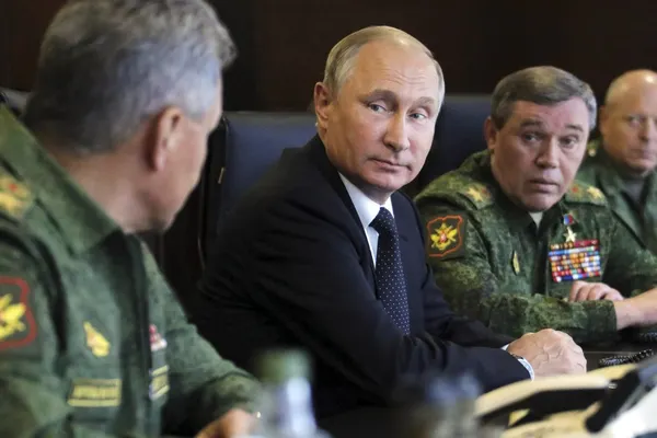 Putin îi avertizează pe aliaţii europeni ai Statelor Unite