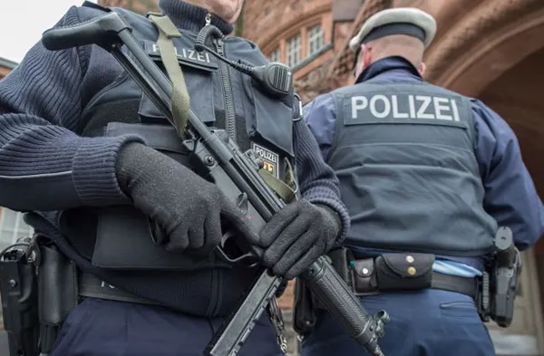 Crimă ȘOCANTĂ într-o benzinărie din Germania: A omorât un casier pentru că i-a cerut să poarte masca de protecție. Ce spune agresorul