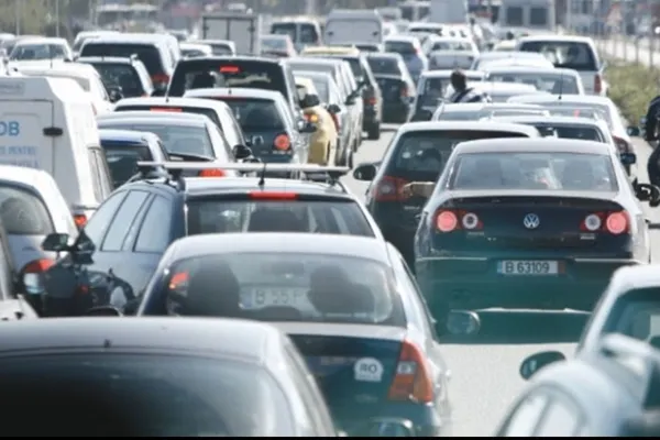 Accident pe DN1, la intrarea în București. Trafic îngreunat, luni dimineața