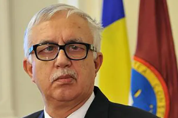 Augustin Zegrean, fost președinte CCR: Statul nu poate fi obligat să asigure un cuantum al pensiilor, ci doar plata lor