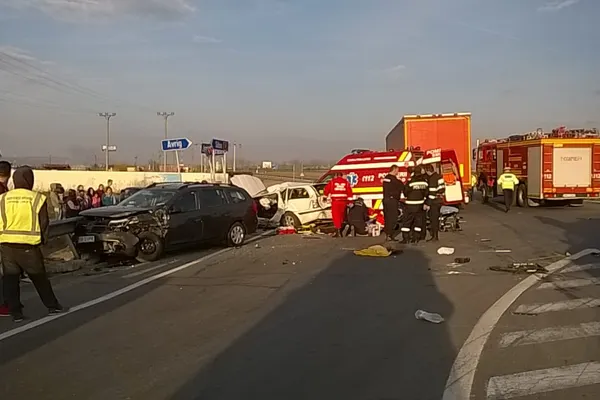 Accident grav la Avrig, un mort şi doi răniţi (GALERIE FOTO)