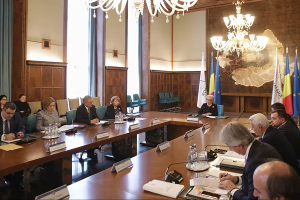 Rectificarea bugetară adoptată luni de Guvern