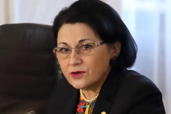 Ecaterina Andronescu, atac la Dragnea: „Nu e guvernul unui singur om!”