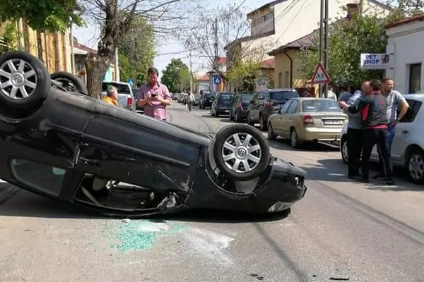 Accident cumplit la Craiova chiar în ziua de Florii