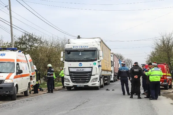 Accident grav cu un mort și 4 răniți pe DN1 A. Toate victimele sunt rude