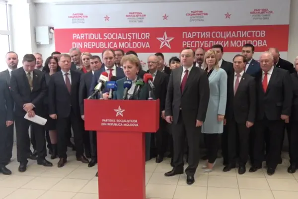 Toți deputații socialiști din Republica Moldova au plecat la Moscova
