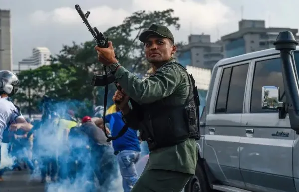 Butoiul cu pulbere a explodat în Venezuela. Reacția violentă a lui Putin