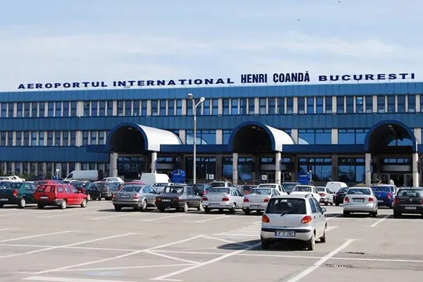 Captură impresionantă pe Aeroportul Otopeni. Ce au găsit polițiștii în bagajele unor libanezi - FOTO