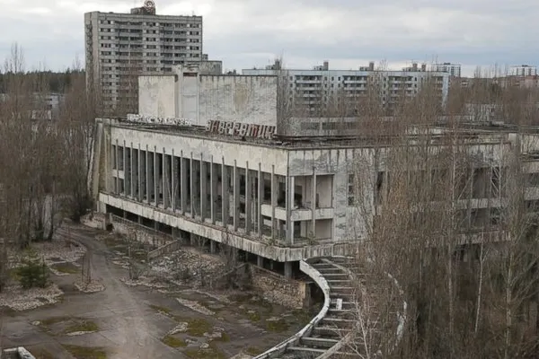 Război în Ucraina, ziua 1400. Rusia continuă atacurile asupra infrastructurii energetice; alertă la fosta centrală de la Cernobîl – LIVE TEXT