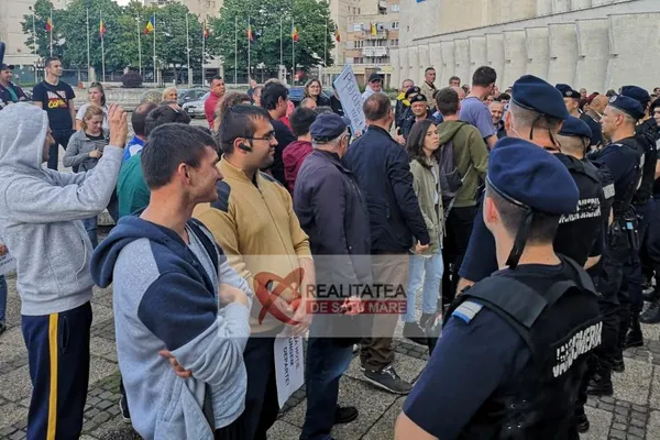 Turneul protestelor. Viorica Dăncilă, huiduită și la Satu Mare. Replica premierului