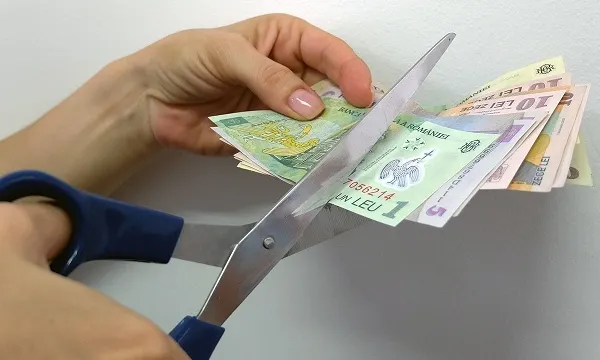 Sociologul Mircea Kivu a răbufnit: Am muncit part-time după pensionare, am plătit mii de lei CASS și am primit 4 lei în plus la recalculare