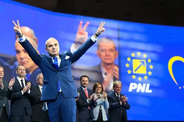 Ecuația Rareș Bogdan: Prim-ministrul lui Klaus Iohannis sau premierul din exil al lui Ludovic Orban?