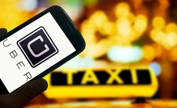 Guvernul, atacat dur pentru bâlbâieli și incompetență în cazul Uber