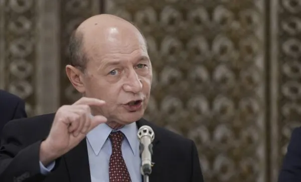Traian Băsescu, despre posibila creștere a pensiilor cu 15%: "Este riscantă în raport cu resursele pe care țara le are"