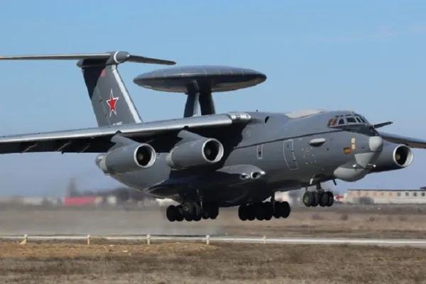 Rusia trimite avioane A-50 și bombardiere în Marea Neagră. Care e motivul?