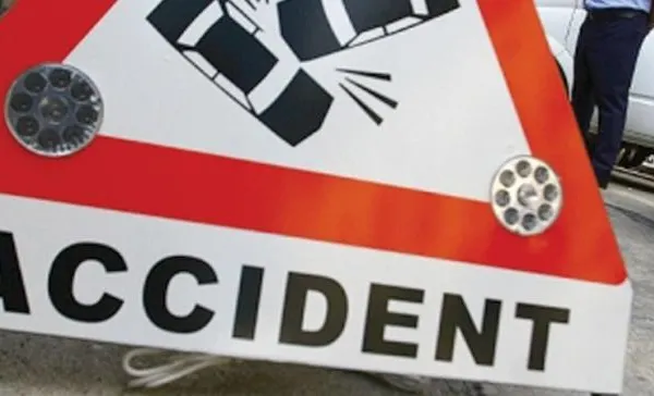 Accident înfiorător în judeţul Brăila: o maşină şi un TIR s-au ciocnit - 5 răniţi