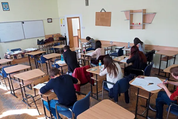 Cum trebuia rezolvate subiectele la matematică/istorie la bacalaureat?